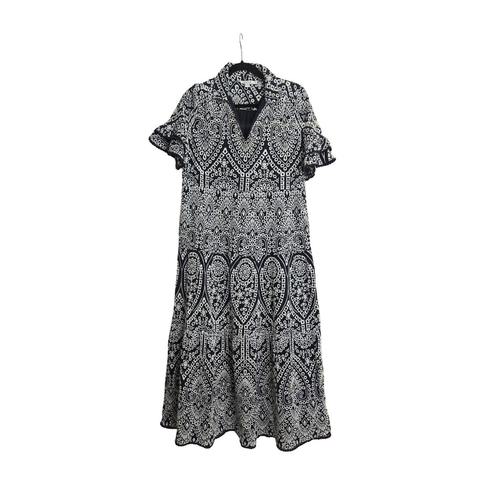 Chicos Navy Blue White Eyelet Embroidered Tiered Dress V-Neck Cotton Size 0/US 4 - Picture 2 of 5